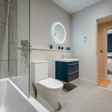 아파트 Baa, Ram & Ewe *